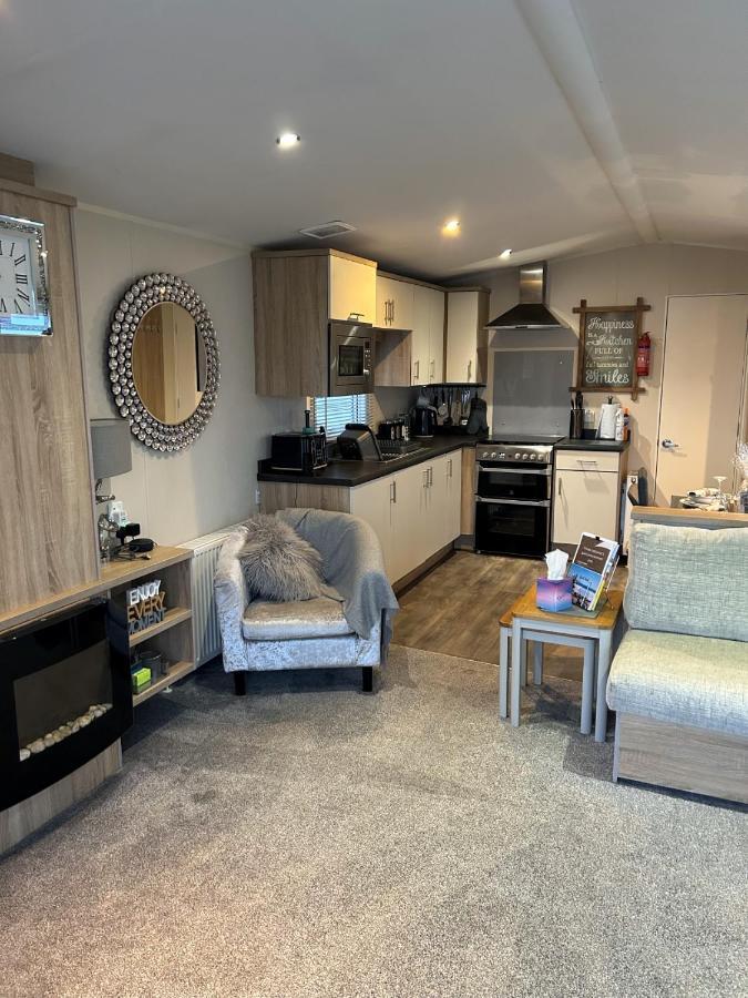 Beautiful Spacious Holiday Home - Romney Sands New Romney Exterior foto